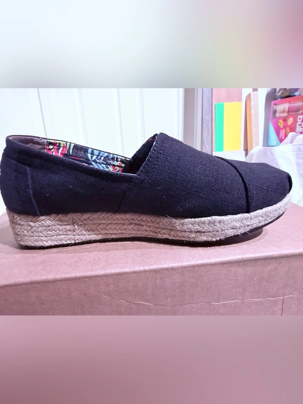 Bob's From Skechers Memory Foam Arch Pillow Black Espadrilles Shoes 9.5